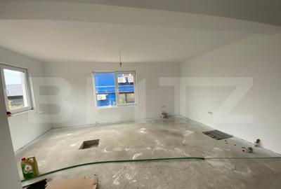 Casă cu 7 camere cu Teren 1500 Mp în Central