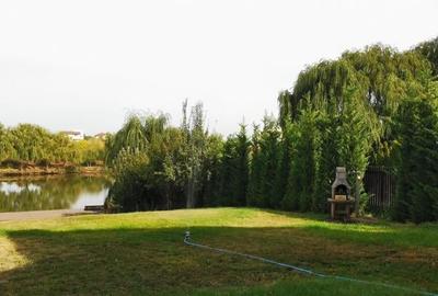 Casă cu 6 camere cu Teren 1500 Mp în Corbeanca