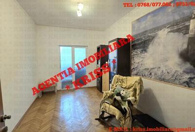 Apartament cu 3 camere decomandat în Exercițiu - 2