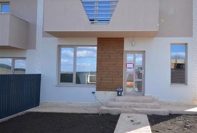 Casă cu 4 camere cu Teren 172 Mp în Rediu