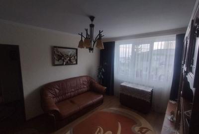 Apartament cu 3 camere decomandat în Mihail Kogălniceanu - 1