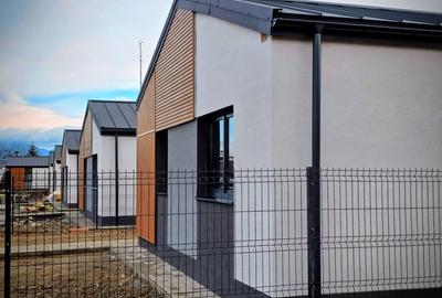 Casa individuala cu patru camere pe parter, Zarnesti - 2