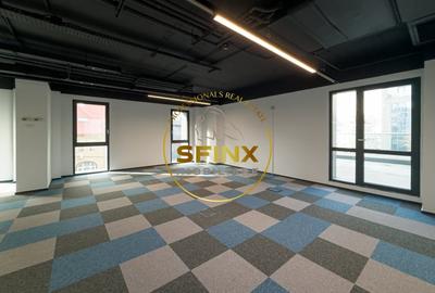 Birou, de 408 mp, în Dacia - 4