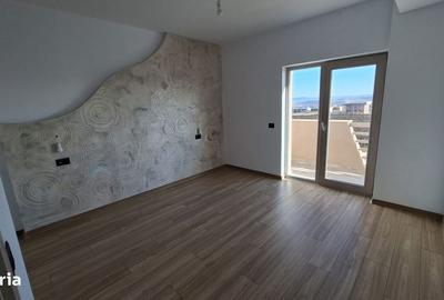 Casă cu 4 camere cu Teren 200 Mp în Rediu - 5