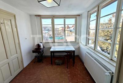 Duplex cu 4 camere cu Canalizare în Ștrand - 4