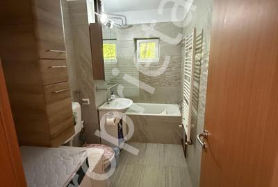 Apartament cu 3 camere decomandat în Aradului - 12