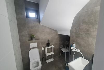 Casă individuală cu 4 camere cu Canalizare în Central - 19