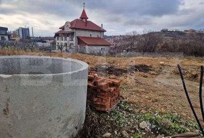 Teren de 866 mp, în Spitalul Județean - 3