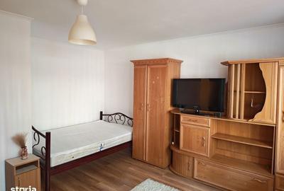 Garsonieră decomandată în Trivale - 3