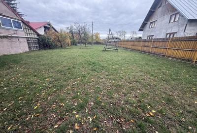 Teren intravilan împrejmuit 2331 mp la strada, toate utilitățile! - 6