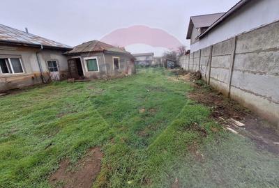 Teren Construcții intravilan de 808 mp, în Tânganu - 5