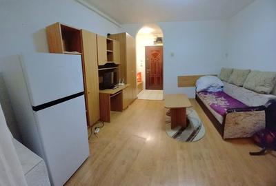 Garsonieră în Tractorul - 1