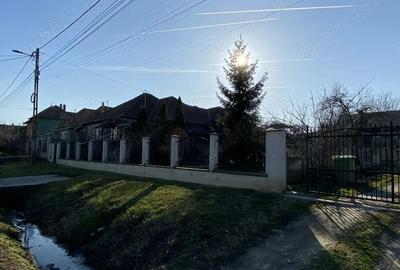Casă cu 2 camere în Central - 4