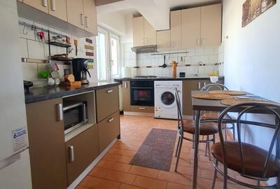 Apartament cu 2 camere decomandat, mobilat în P-ța Alba Iulia - 5