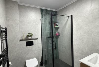 Apartament cu 3 camere semidecomandat în Central - 3