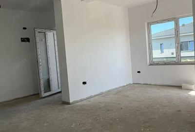 Casă cu 3 camere cu Teren 272 Mp în Bucovăț (Remetea Mare) - 3