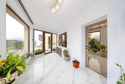 Structura Generoasa Zona Linistita - 25