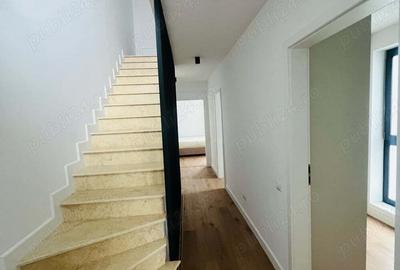 Casă cu 4 camere cu Teren 175 Mp în Central - 6