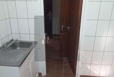 Apartament cu 2 camere decomandat în Drumul Taberei - 8