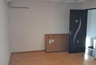 Apartament cu 2 camere decomandat în Crângași - 2