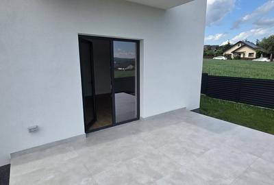 Casă cu 4 camere cu Teren 410 Mp în Cug - 3