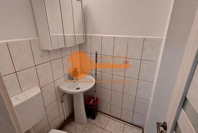 Apartament 3 camere decomandat | Centrală proprie | Bloc 1989 | 2 băi - 7