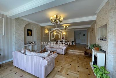 Casă individuală cu 7 camere cu Canalizare în Alexandru Obregia - 1