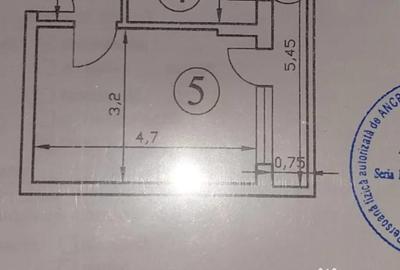 Apartament cu 2 camere decomandat în Central - 3