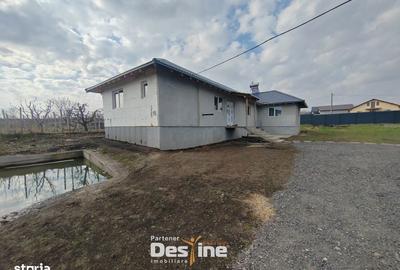Casă cu 4 camere cu Teren 1000 Mp în Mogoșești - 4