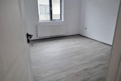 Casă cu 3 camere cu Teren 280 Mp în Central - 5