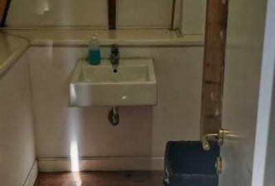 Apartament cu 4 camere decomandat în P-ța Rosetti - 12