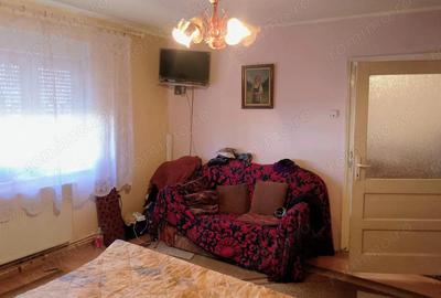 Casă cu 3 camere în Ghirodei - 7