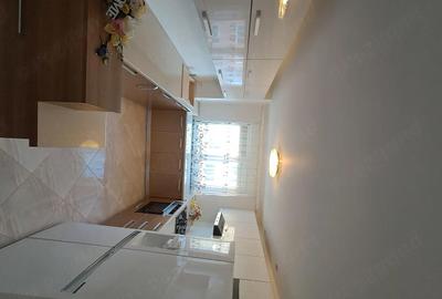 Apartament cu 3 camere decomandat în Central - 2