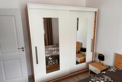 Apartament cu 2 camere semidecomandat în Pantelimon - 1