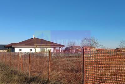 Sabareni, teren intravilan construibil, cu utilitati in apropiere - 7