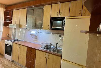 Apartament cu 2 camere decomandat în Costin Georgian - 7