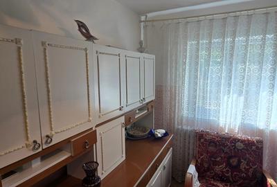 3 camere de vanzare, etajul 1, ultracentral , Focsani - 4