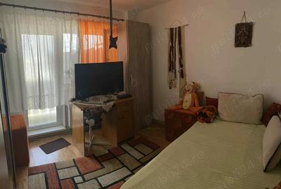 Apartament de vanzare 3camere - 3