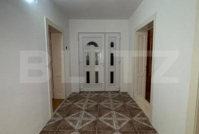Casă cu 4 camere cu Teren 5594 Mp în Criș - 16