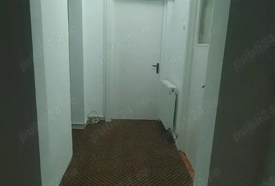 Apartament cu 3 camere decomandat în Central - 6