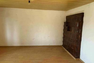 Casă cu 1 camere cu Teren 1000 Mp în Tupilați - 5
