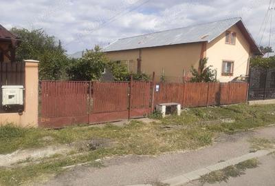 Teren de 1864 mp, în Zamfira