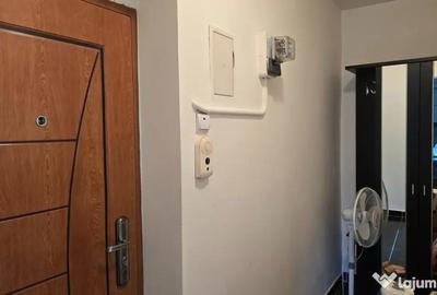 Apartament cu 2 camere decomandat în Progresul - 4