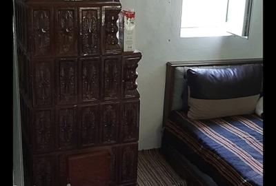 Casă cu 3 camere cu Teren 1100 Mp în Central - 4