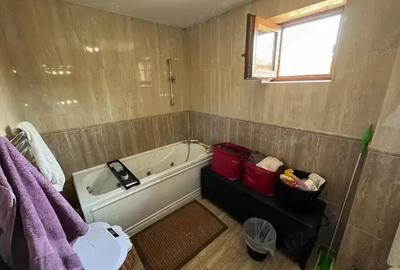 Casă cu 6 camere în Central - 10