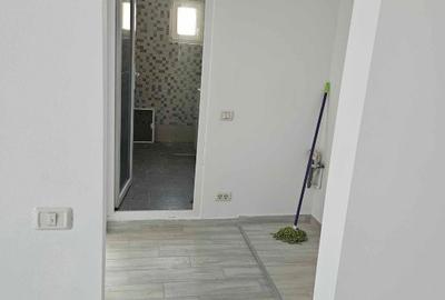Apartament cu 3 camere semidecomandat în Autogară - 3