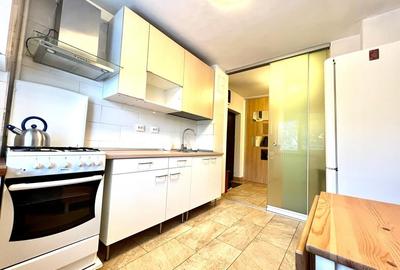 Apartament cu 2 camere decomandat în 13 Septembrie