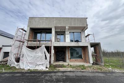 De vanzare vila moderna 5 camere zona Laguna Albastra Corbeanca - 4