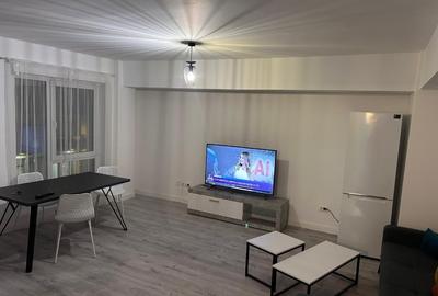 Apartament cu 2 camere decomandat în Calea Moldovei
