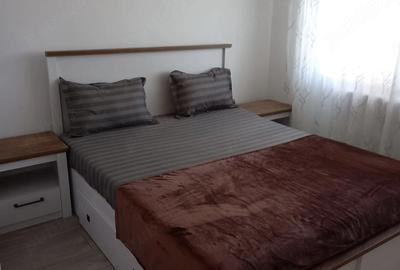 Apartament cu 2 camere decomandat în Rovine - 4